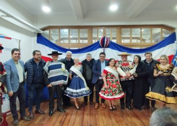 Con esquinazo SENAMA Maule junto a personas mayores lanzan el Campeonato regional de cueca 2025