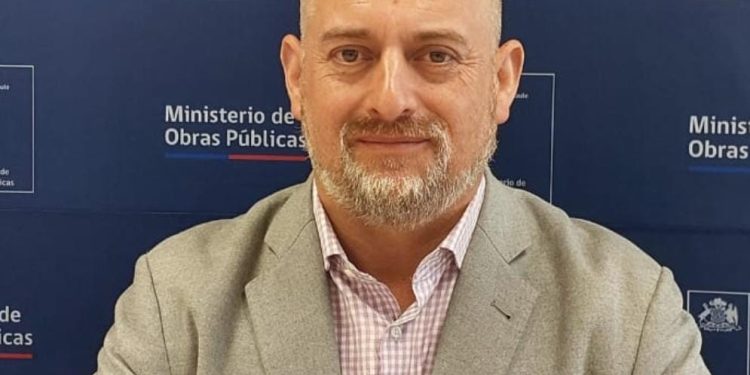 Nombran a nuevo director regional de Vialidad en el Maule