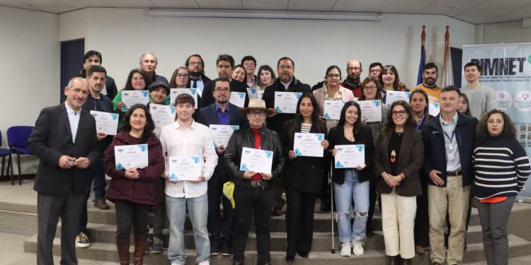 Emprendedores maulinos reciben certificación en modelo de negocios de triple impacto
