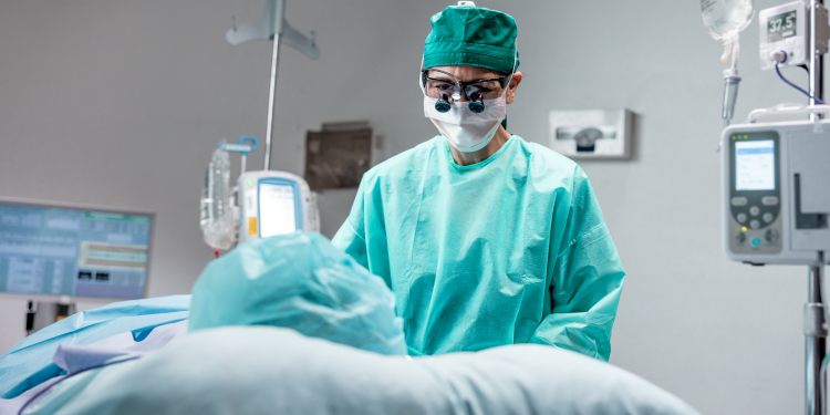 ¿Qué es la normotermia? la técnica que reduce hasta un 22 % las transfusiones y acelera la recuperación
