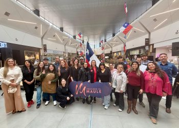 Hoy comenzó la Feria de Emprendimiento Prefiero el Maule en Mall Plaza Maule