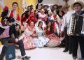 “Sanar con zapateos”: cueca en las salas de hospitalización del Hospital de Curicó