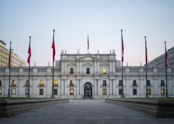 Estudio revela pocos avances en la implementación de la ley de Descentralización en Chile
