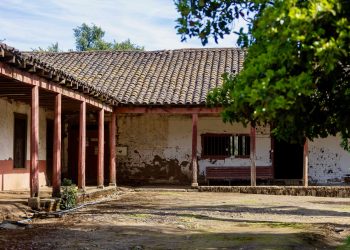 Traspasan terrenos de la Ex Hacienda Mariposas en San Clemente para futuro Museo Regional del Maule 