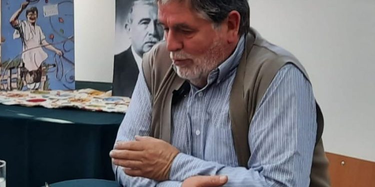 Conversatorio en Talca sobre la primera biblioteca pública del país