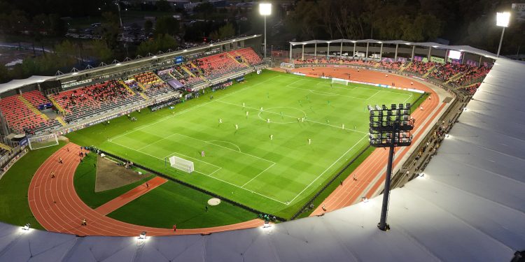 Con público local e internacional, Talca vive con orgullo los primeros partidos del Mundial Sub-20 de la FIFA