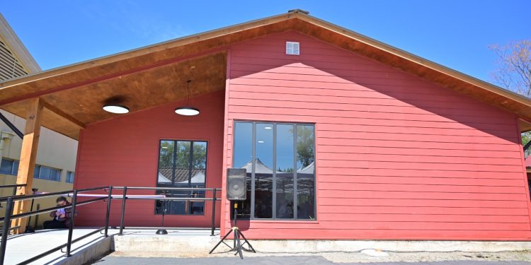 Gobierno Regional del Maule y Municipalidad de Pelarco inauguran Centro Diurno del Adulto Mayor