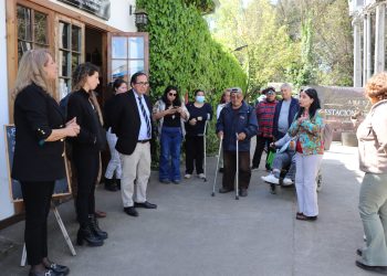 Participantes de curso Sence asisten a pasantía en Viña Aresti