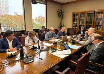 Senado y MOP inician estudio de proyecto de ley que moderniza y fortalece los servicios sanitarios rurales