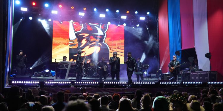 Viernes 10 y sábado 11: Fiesta de la Primavera tendrá gran cierre con la presentación de artistas y emprendedores en Parque Río Claro