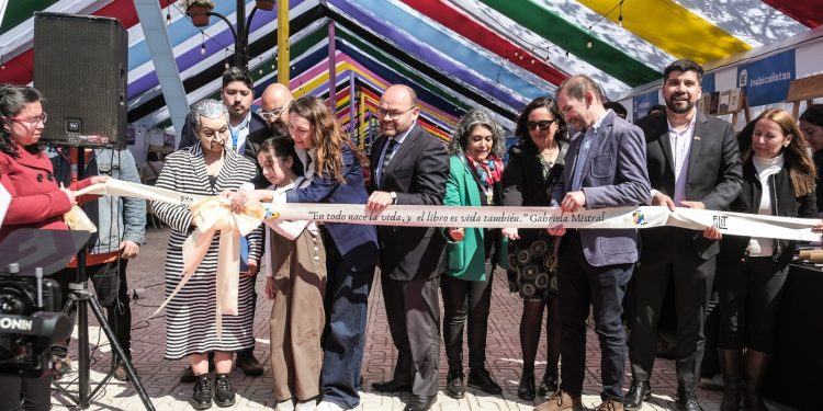 FILIT 2025 abre sus puertas para disfrutar de cinco días de arte, libros y cultura