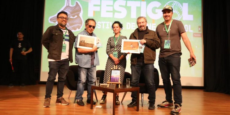Libros, fútbol y cultura: Feria del Libro del Deporte hizo historia en Talca con una exitosa edición 2025