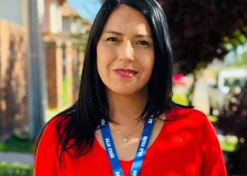 Mujer talquina con Retinosis Pigmentaria lanza cordón identificativo gratuito para personas con Discapacidad Visual
