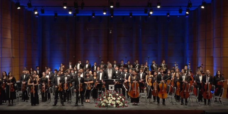 UTalca celebra sus 44 años con estrenos sinfónicos en el Teatro Regional del Maule