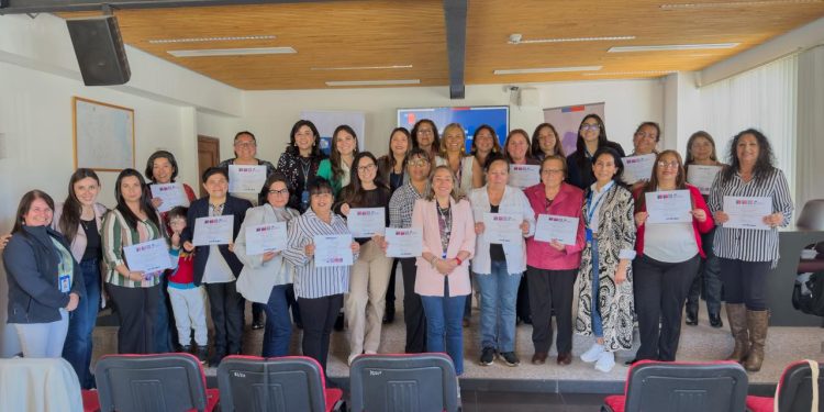 Mujeres de Constitución se certificaron como gestoras comunitarias contra la violencia de género