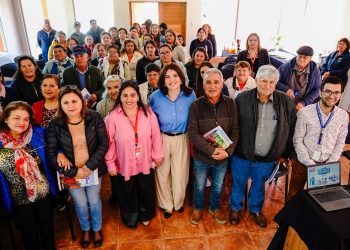 Escuela de Formación social de la Seremi de Gobierno capacitó a más de 50 dirigentes sociales de Yerbas Buenas