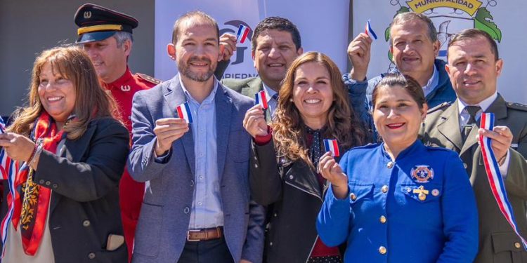  Gobierno del Maule inaugura moderno cuartel de Bomberos y reductores de velocidad