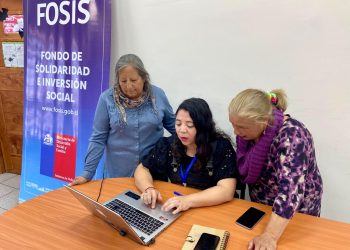 Vecinas de Maule inician compras colectivas del Programa Juntos Más Barato del FOSIS