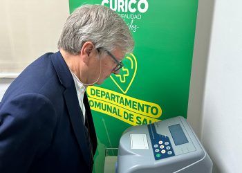 Curicó avanza en detección precoz del cáncer gástrico con test no invasivo de aire espirado