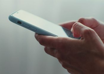 Chile avanza en pagos digitales con cerca de un 50% de adopción del pago con móvil en los comercios