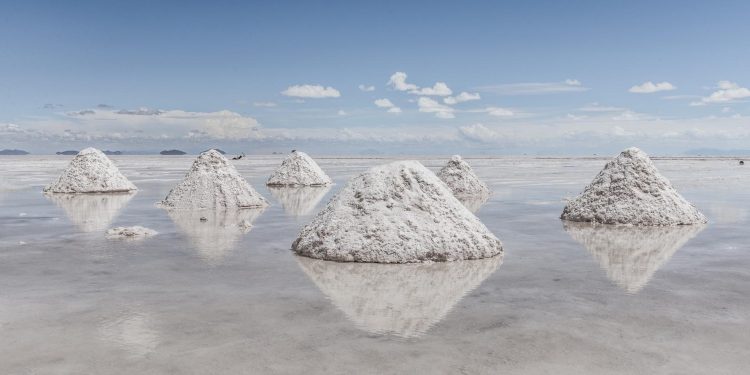 Litio: el “oro blanco” que podría perder valor ante el desarrollo de las baterías de sodio y las nuevas reservas alemanas