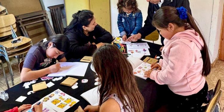 El FOSIS promueve a la educación como herramienta fundamental para el desarrollo integral de niños, niñas y adolescentes