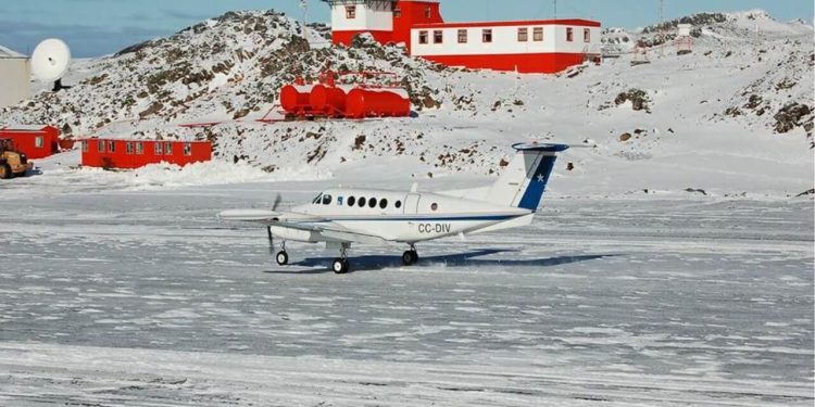 Centro Kipus de la UTalca es premiado por refugio sustentable en la Antártica