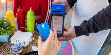 Inclusión financiera en regiones: cómo las máquinas de pago democratizan el acceso al comercio en zonas alejadas