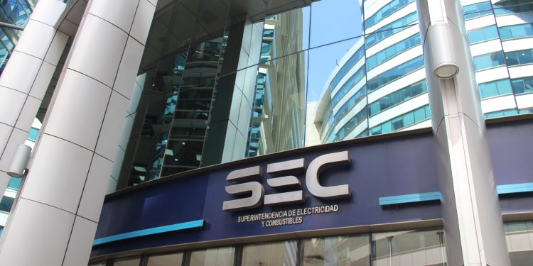 SEC multa a CGE con más de $5.800 millones por problemas de facturación en las regiones de O’Higgins y Maule