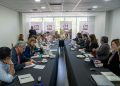 Gobernador Álvarez-Salamanca lidera mesa de trabajo para recuperar las paradas intermedias del Ramal Talca-Constitución