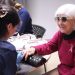 Hospital de Curicó inicia ciclo de talleres de bienestar para pacientes oncológicas junto a Escuela de Estética Integral de AIEP 