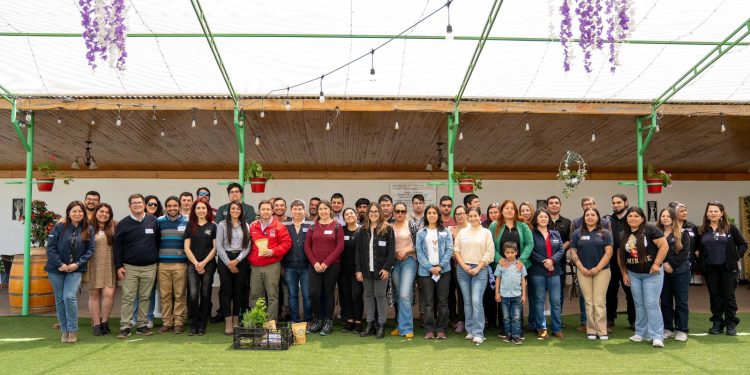 Gobernador Álvarez-Salamanca destaca rol protagónico de la juventud rural en el desarrollo del Maule