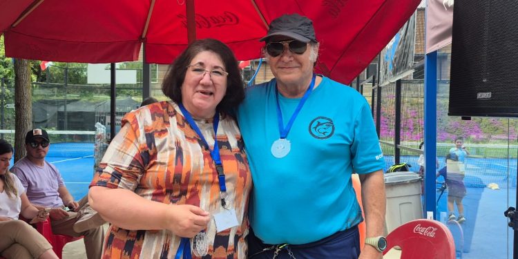 Médicos maulinos se lucieron en campeonato nacional de natación de la medicina