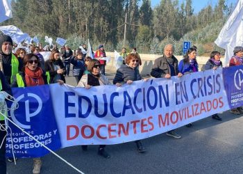 Corte Suprema dejó sin efecto descuento a docentes por paralizaciones