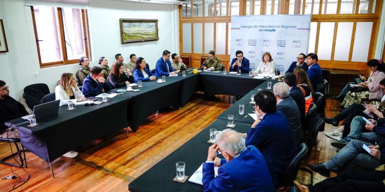 Elecciones presidenciales y parlamentarias 2025: autoridades asisten a primera reunión de coordinación