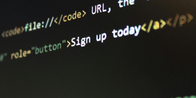 DCRat: el malware que se camufla como Adobe para robar información