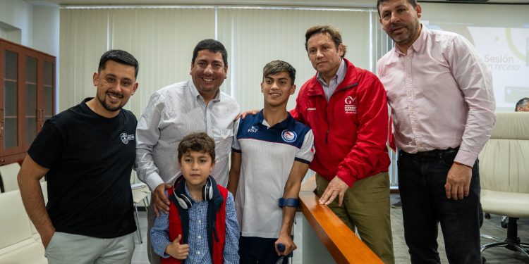 El Maule juega en equipo: Gobernador y CORE aprueban apoyo a deportistas y clubes locales