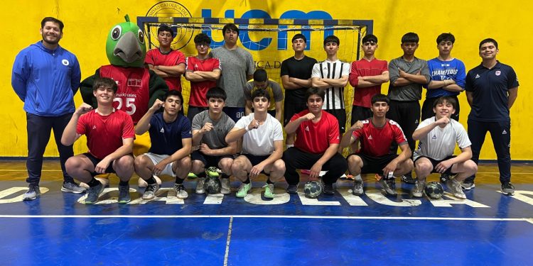 Con identidad maulina: Selección masculina de balonmano afina detalles para representar a la región en los Juegos Binacionales en Curicó