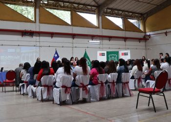 Universidad Autónoma de Chile y Gendarmería Maule, desarrollan talleres de salud mental con mujeres privadas de libertad en Talca