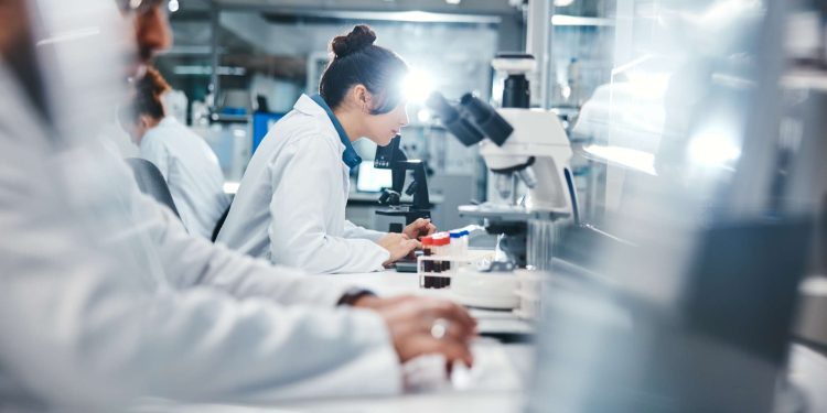 UCM firma alianza inédita con UTALCA para fortalecer la investigación, la innovación y la transferencia tecnológica en el Maule