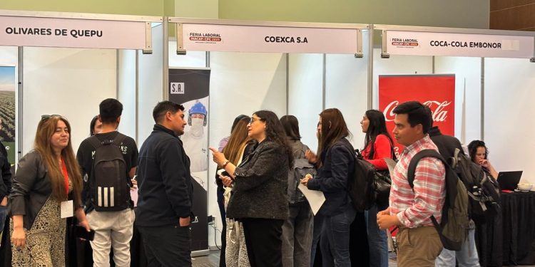 INACAP y CPC impulsan la Feria Laboral más grande del país con más de 25 mil ofertas