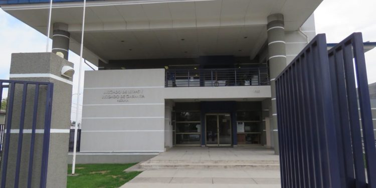 Juzgado de Molina decreta prisión preventiva de imputado por conducción en estado de ebriedad causando muerte de 3 personas