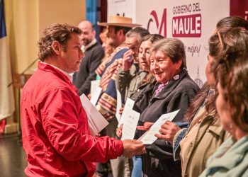 Gobierno del Maule respalda a 160 organizaciones sociales de Linares a través del Fondo 8% FNDR