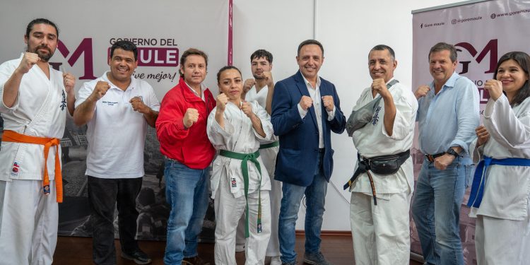  52 organizaciones de Cauquenes reciben recursos del Fondo 8% del Gobierno del Maule