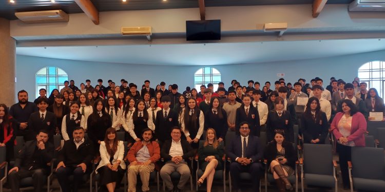 UCM reconoce a ganadores y finalistas en la Premiación de las IV Olimpiadas de Data Science