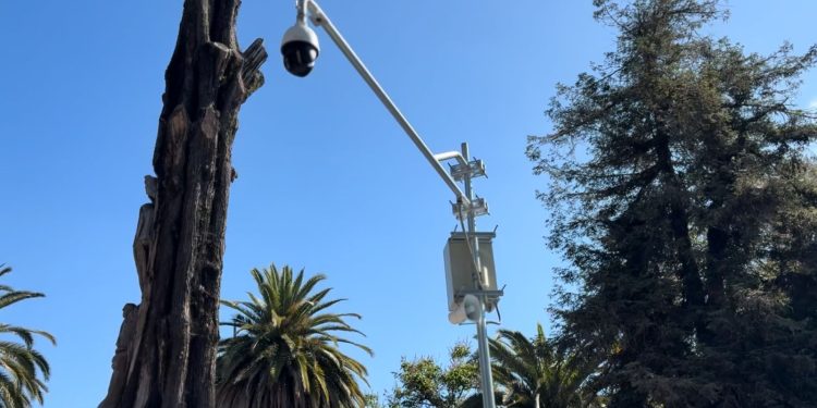 Inauguran cámaras de vigilancia con altavoces en el centro de Molina