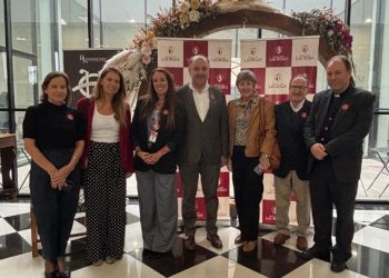 Emotiva jornada fraterna en beneficio de Fundación Las Rosas en Linares