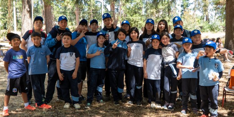 Rotary Club Cauquenes festeja Semana de la Niñez con estudiantes del SLEP Maule Costa