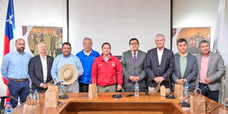 Gobierno del Maule presenta estrategia inédita para impulsar el desarrollo de siete comunas de la Precordillera