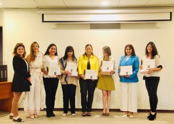 Lanzamiento de libro “Voces de Impacto Global” reunió a líderes internacionales en la UCM